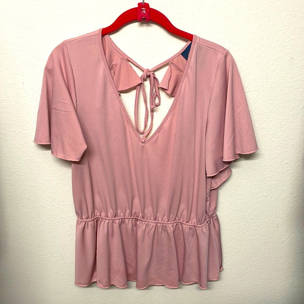 Daytrip backless pink blouse - size Large